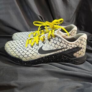 Size 9.5 - Nike Metcon 4 Premium White Black Dynamic Yellow